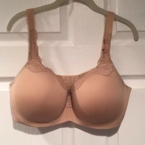 Le Mystere underwire bra. Size 38F
